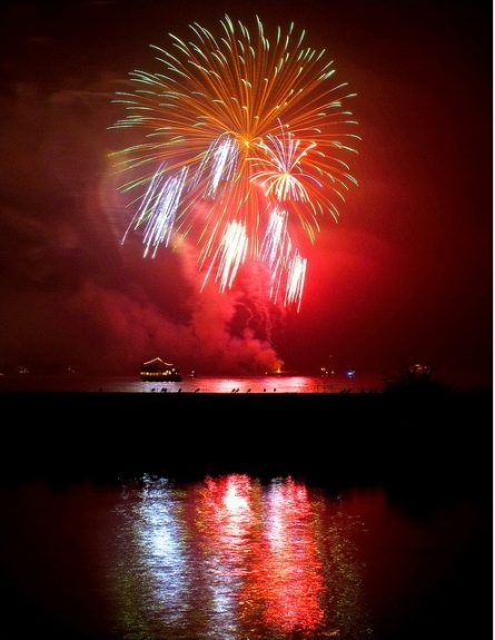 2011_6_1_fireworks.jpg