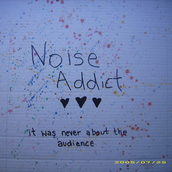 2009_08_noise_addict.jpg