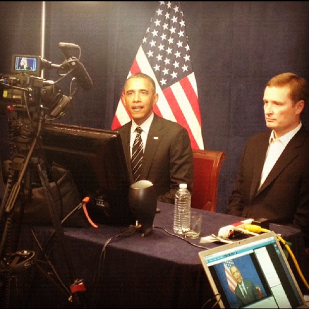 2012_01_obama_instagram.jpg