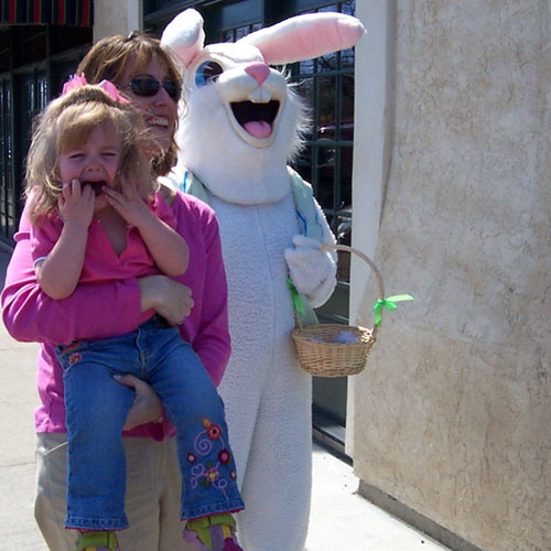 03-23-08_Easter_Bunny.jpg