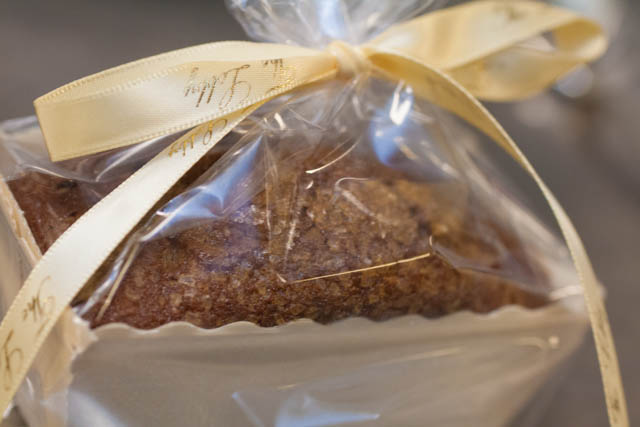Gingerbread pound cake: a giveaway in the Lobby for dinner guests.