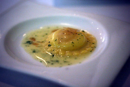 Ravioli: Quail egg, ricotta, brown butter, parmigiano-reggiano (Surprise course)