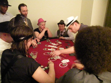 The action at the blackjack tables heated up toward the end of the night.