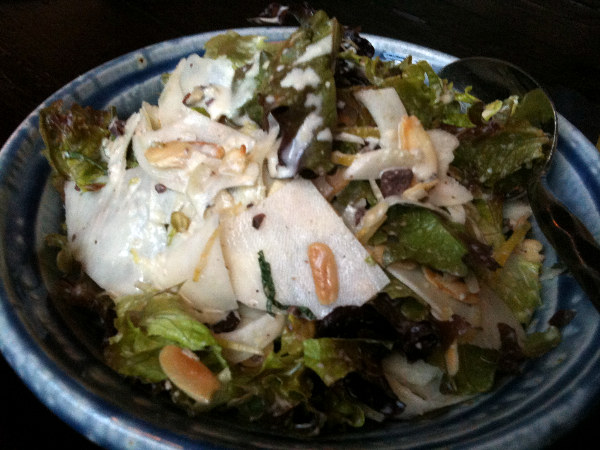 Kohlrabi salad with blueberries, fennel and toasted sliced almonds