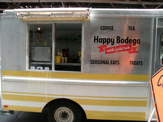 \<a href=\"http://chicagoist.com/2010/11/24/track_that_truck_happy_bodega.php\"target=\"_blank\"\>The Friendly Happy Bodega\<\/a\>