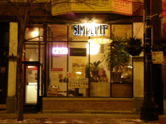 Simply It in Lincoln Park