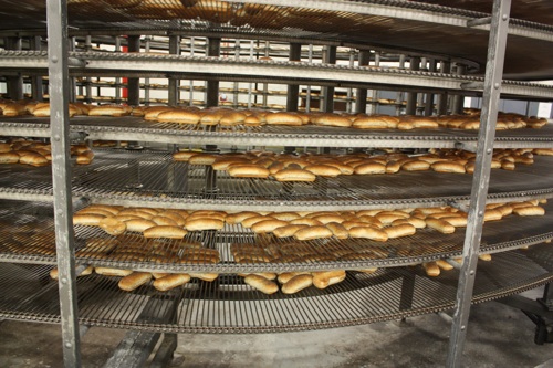The huge rotating cooling rack.