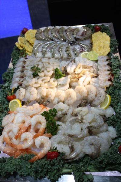A seafood tableau.  We were SAD to find out this one was fake.