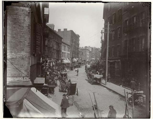 Mulberry Bend, in 1898 \<span class=\"photo_caption\"\>(Jacob Riis, Museum of the City of New York)\<\/span\>\<br/\>\<br/\> \<iframe width=\"640\" height=\"360\" src=\"http://www.youtube.com/embed/5C1WfSzOpm8\" frameborder=\"0\" allowfullscreen\>\<\/iframe\>\<\/i\>\<br/\>\<img src=\"http://secure-us.imrworldwide.com/cgi-bin/m?ci=ade2011-ca&at=view&rt=banner&st=image&ca=copper&cr=site&pc=watcheffect&ce=siteservedtag&rnd=[timestamp]\" /\>