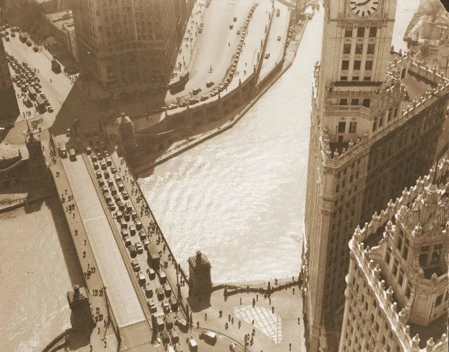 Aerial view of Michigan Ave., 1931\r\n