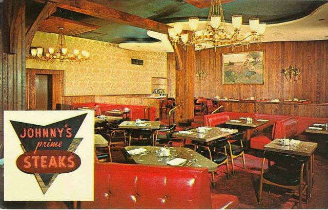 Postcard for Johnny\'s Prime Steaks (501. S. Wabash), 1960\r\n