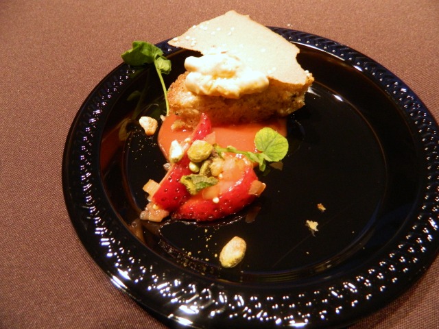 Millet cake with strawberries from Frog N Snail.